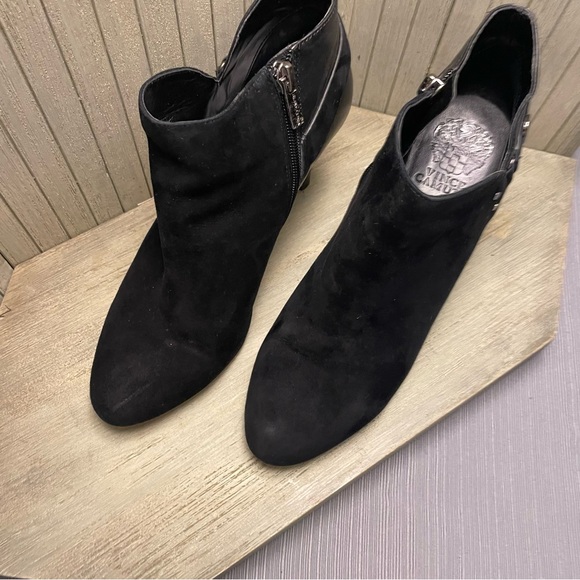 Vince Camuto Black Leather & Suede Heeled Booties 8M - Picture 4 of 13